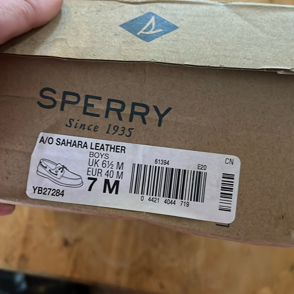 Brand new Sperry  loafers  size 7M
